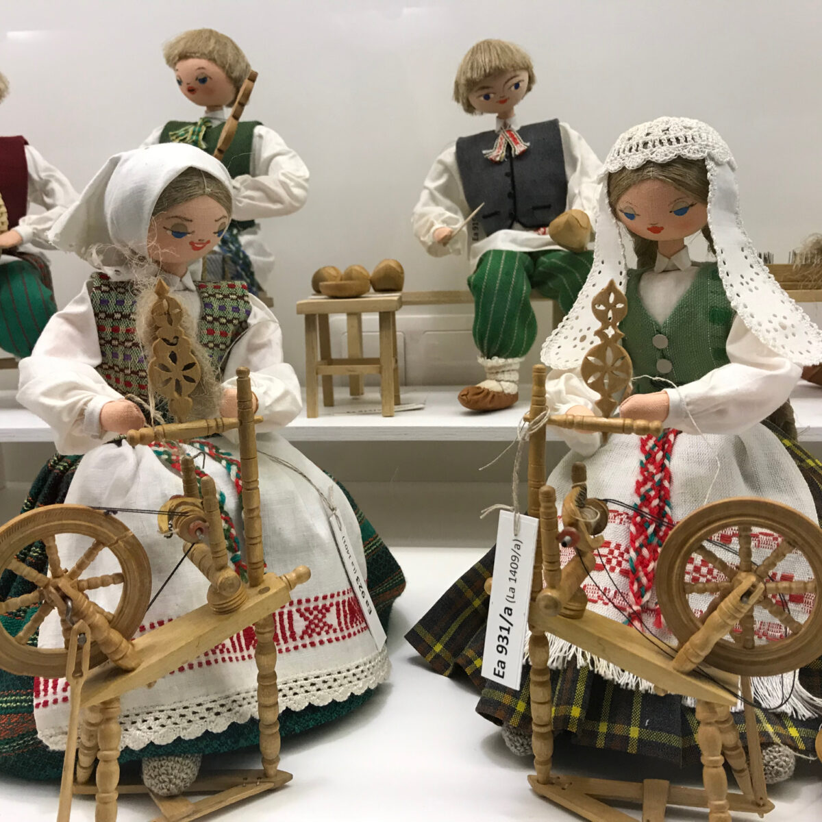 LTFAI Talk - Folk Art Dolls